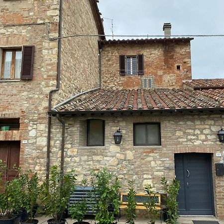 Appartamento La Gatta Sul Tetto Castiglione del Lago Esterno foto